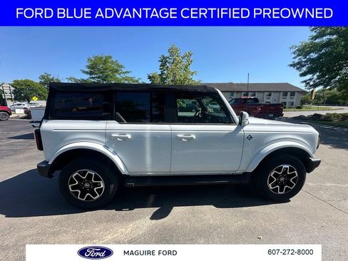 Used 2022 Ford Bronco Outer Banks AWD/4WD image 4