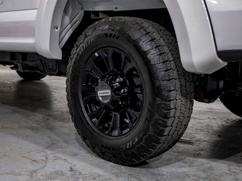 Used 2021 Ford F250 XL w/ Power Equipment Group image 53