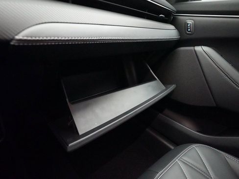 Used 2025 Ford Mustang Mach-E Select w/ Comfort Package Lite image 29