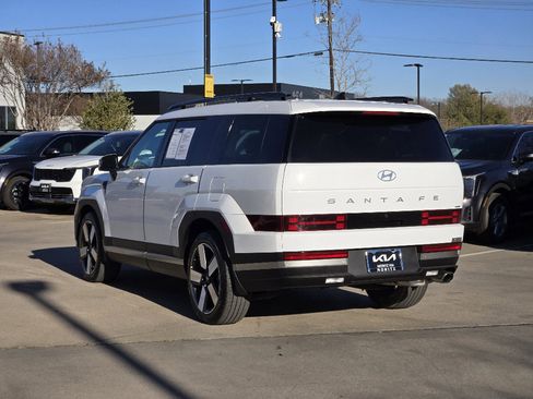 Used 2025 Hyundai Santa Fe Limited image 3