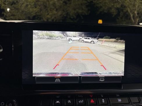 Used 2023 GMC Sierra 1500 Elevation image 19