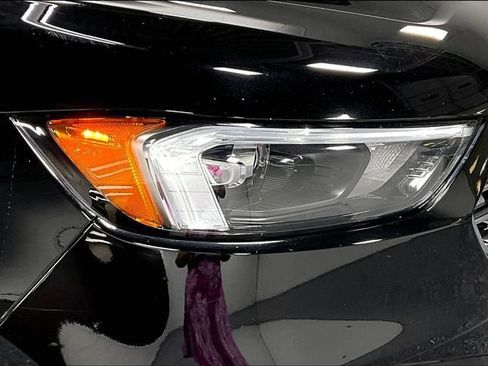 Used 2023 Ford Edge Titanium w/ Cargo Accessory Package AWD/4WD image 27