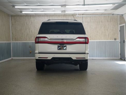 Used 2020 Lincoln Navigator Reserve w/ Cargo Convenience Package RWD image 8