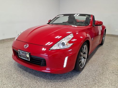 Used 2014 Nissan 370Z Touring Roadster w/ Sport Pkg w/ Sport Package RWD image 23