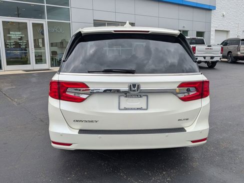 Used 2018 Honda Odyssey Elite image 6