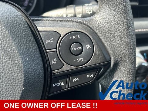 Used 2022 Toyota RAV4 XLE AWD/4WD image 23