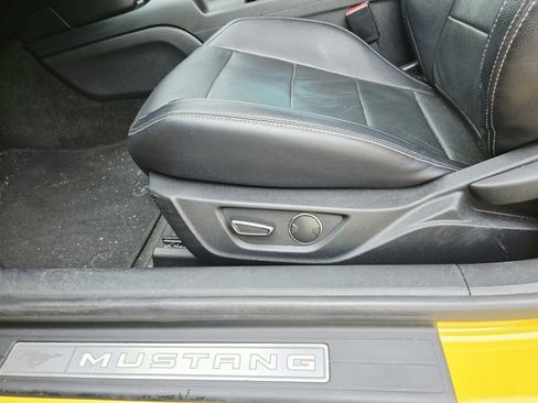 Used 2016 Ford Mustang GT Premium w/ Equipment Group 401A RWD image 38