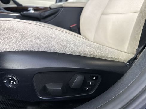 Used 2011 BMW 328i xDrive Sedan AWD/4WD image 16