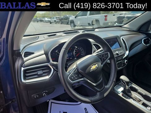 Certified 2022 Chevrolet Equinox LT FWD image 10
