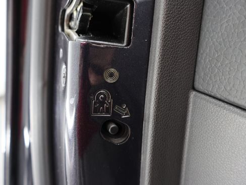 Used 2023 GMC Sierra 1500 Denali AWD/4WD image 45