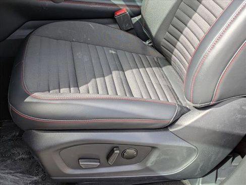 New 2025 Ford Explorer ST-Line image 4