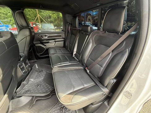 Used 2023 RAM 1500 Laramie AWD/4WD image 13