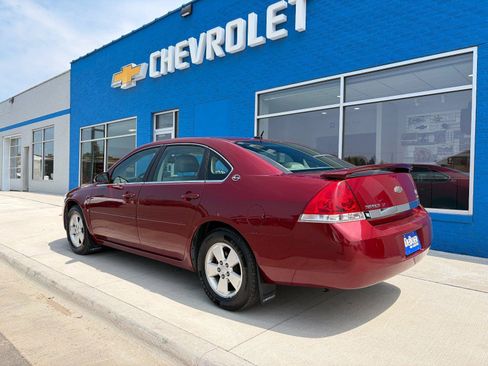 Used 2008 Chevrolet Impala LT w/ Luxury Edition Package FWD image 3