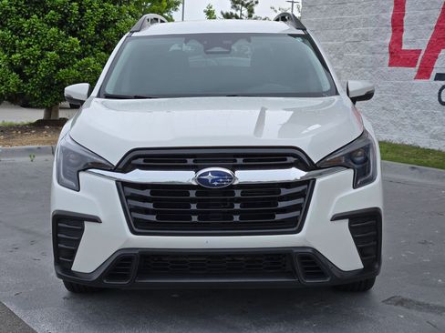 Used 2023 Subaru Ascent Premium AWD/4WD image 2