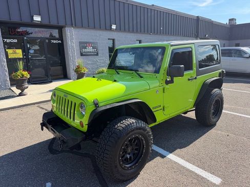 Used 2012 Jeep Wrangler Sport AWD/4WD image 2