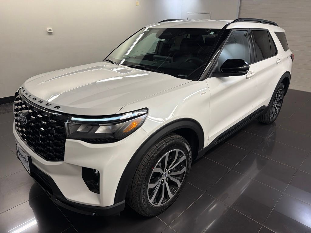 New 2027 Ford Explorer ST-Line AWD/4WD image 3