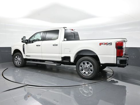New 2026 Ford F250 Lariat w/ Chrome Package AWD/4WD image 4