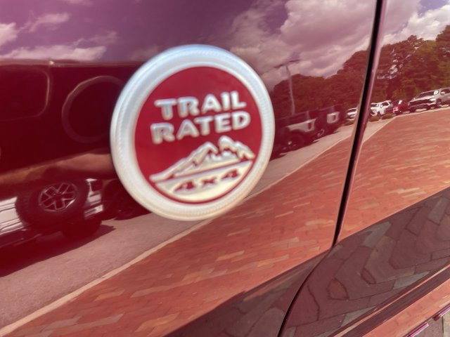 Used 2021 Jeep Grand Cherokee Trailhawk AWD/4WD image 26