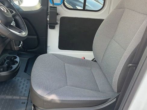 New 2024 RAM ProMaster 3500 w/ Delivery Van Package image 11