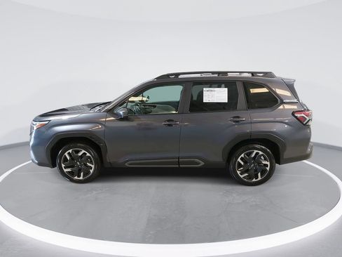 Used 2025 Subaru Forester Limited w/ Popular Package #1 AWD/4WD image 8