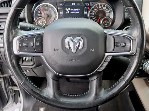 Used 2019 RAM 1500 Laramie w/ Sport Appearance Package AWD/4WD image 19