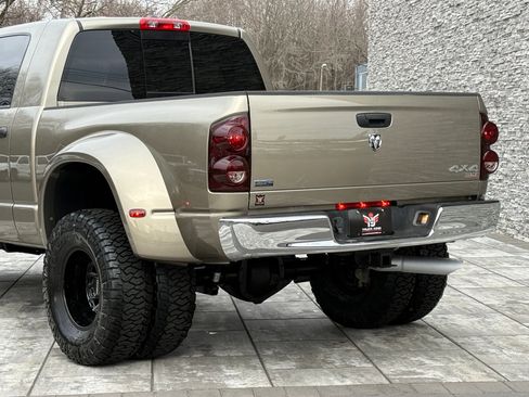 Used 2009 Dodge Ram 3500 Truck SLT w/ Popular Equipment Group image 27