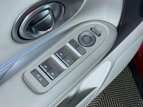 New 2026 Hyundai Ioniq 9 SEL image 19