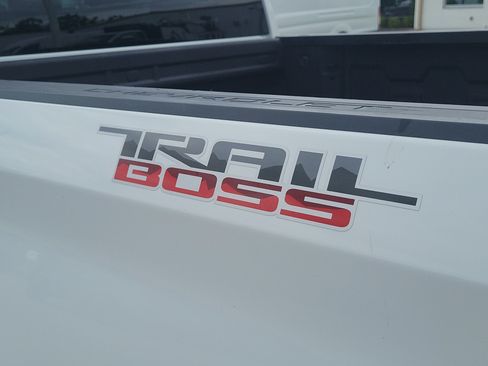 Used 2024 Chevrolet Silverado 1500 LT Trail Boss w/ Protection Package AWD/4WD image 6