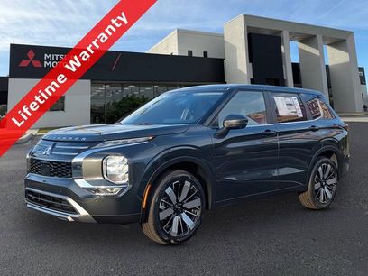 New 2026 Mitsubishi Outlander SE