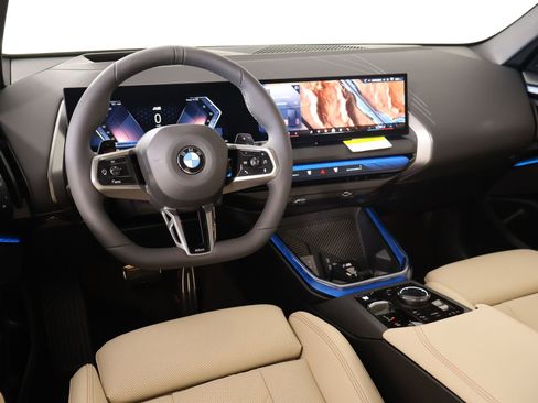 New 2026 BMW X3 xDrive30 w/ Premium Package image 2