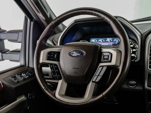 Used 2016 Ford F150 King Ranch w/ Equipment Group 601A Luxury image 17