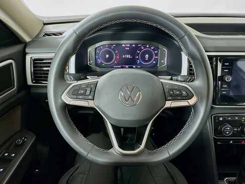 Certified 2023 Volkswagen Atlas SE w/ Panoramic Sunroof Package AWD/4WD image 11