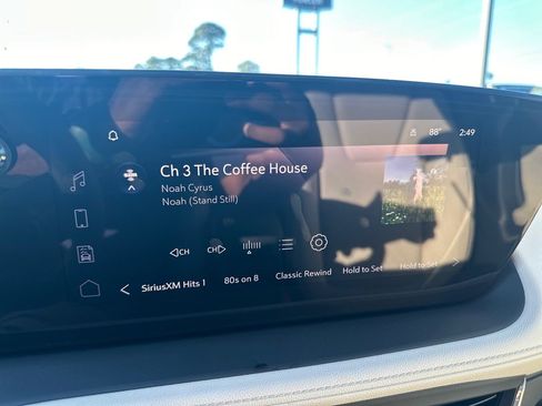 Used 2025 Buick Encore GX Sport Touring image 14