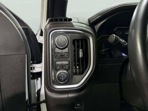 Used 2022 GMC Sierra 2500 AT4 AWD/4WD image 31