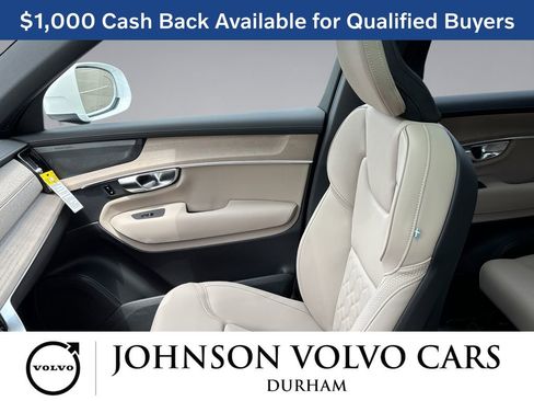 New 2026 Volvo XC90 T8 Plus w/ Protection Package Premier AWD/4WD image 25