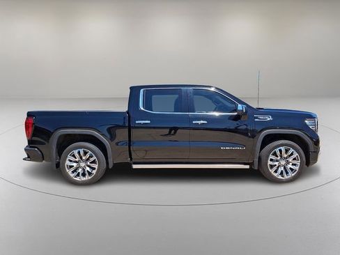 Used 2023 GMC Sierra 1500 Denali AWD/4WD image 12