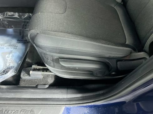 Used 2021 Hyundai Santa Fe SE w/ Cargo Package AWD/4WD image 13