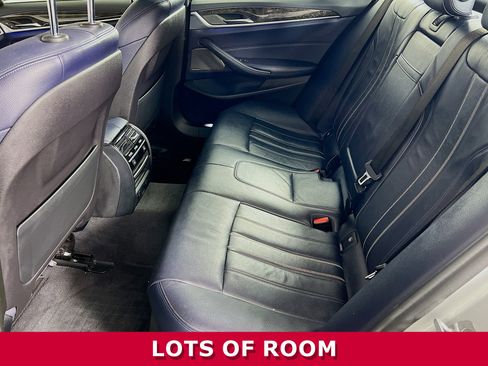 Used 2018 BMW 530e xDrive image 5