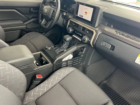 New 2026 Toyota Tacoma SR5 AWD/4WD image 12