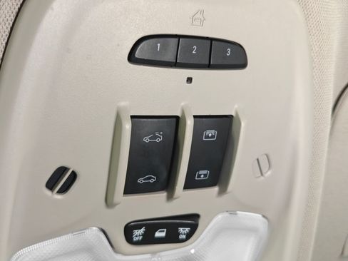 Used 2024 Buick Encore GX Avenir w/ Avenir Technology Package AWD/4WD image 12