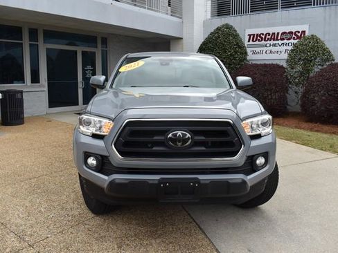Used 2021 Toyota Tacoma SR5 image 4