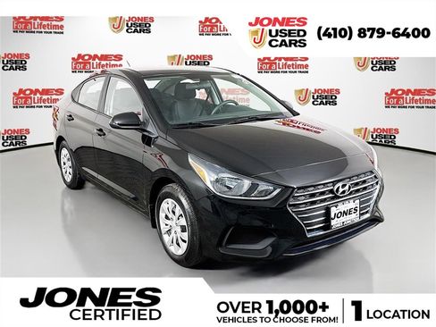 Used 2020 Hyundai Accent SE image 1