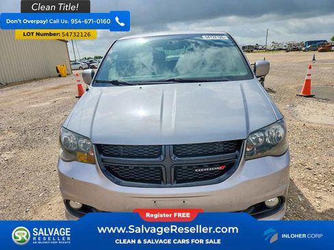 Used 2014 Dodge Grand Caravan SXT FWD image 7