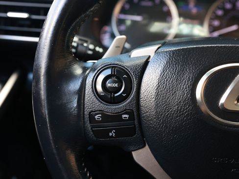 Used 2016 Lexus IS 200t image 30