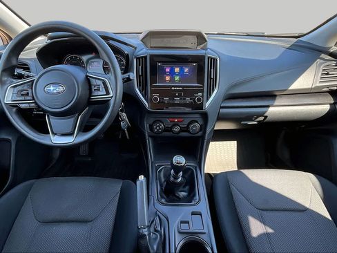 Used 2018 Subaru Crosstrek 2.0i AWD/4WD image 13