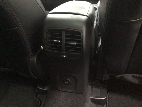 New 2025 Ford Escape ST-Line Select w/ Tech Pack #1 AWD/4WD image 32