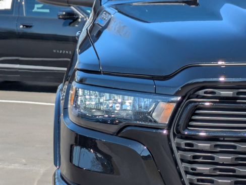 New 2026 RAM 1500 4x4 Crew Cab image 10