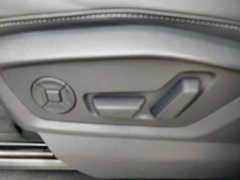 Used 2025 Audi Q7 3.0T Premium AWD/4WD image 20