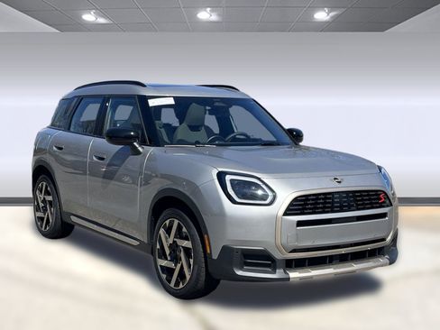 Used 2025 MINI Cooper Countryman S image 7