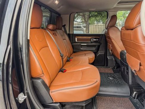 Used 2015 RAM 1500 Laramie Longhorn w/ Convenience Group AWD/4WD image 14